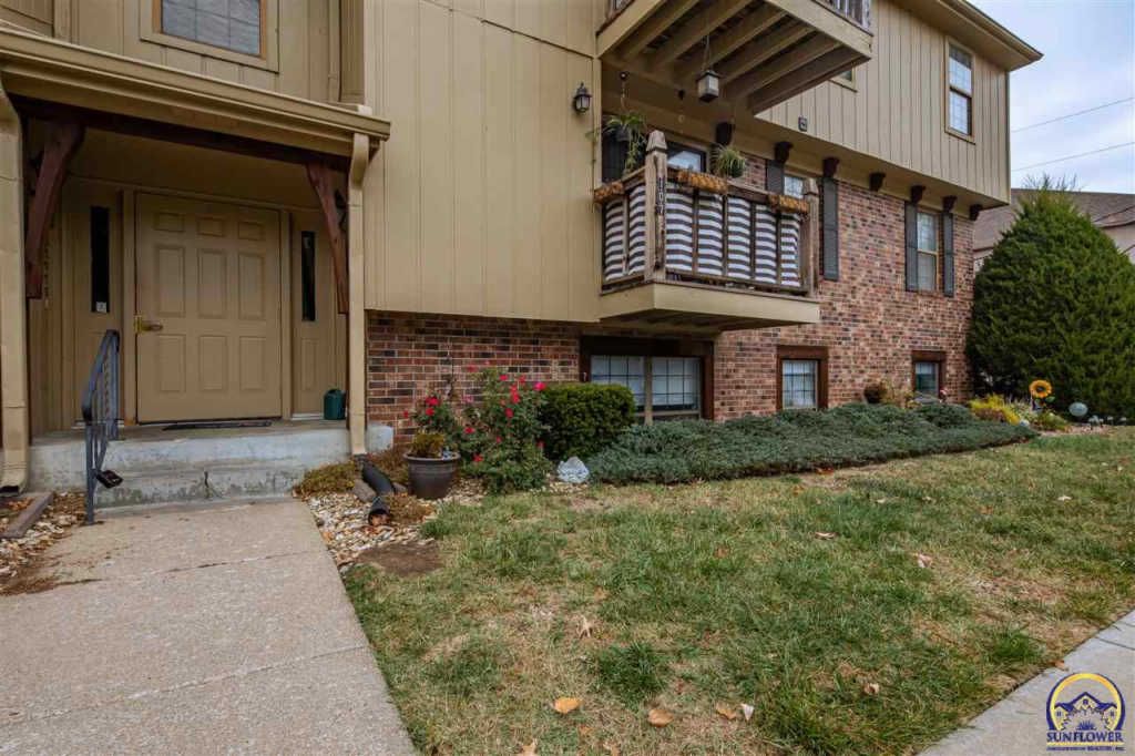 5651 SW Foxcroft Cir S 7, Topeka, KS 66614 Trulia