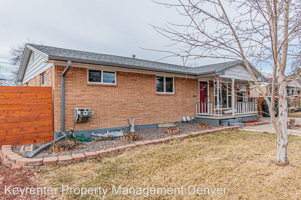 9261 Grove St, Westminster, CO 80031
