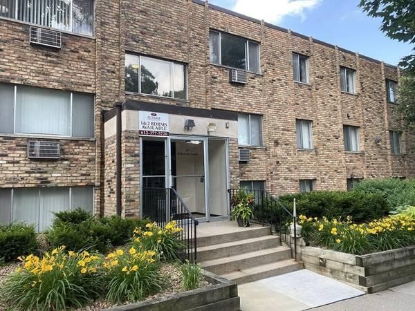 507 Ridgewood Ave #200, Minneapolis, MN 55403