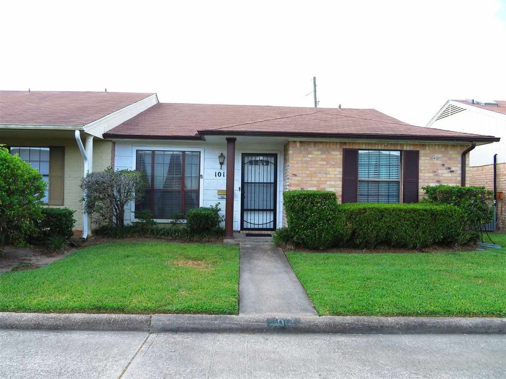 1014 Green Meadow St, Beaumont, TX 77706 See Est. Value, Schools & More