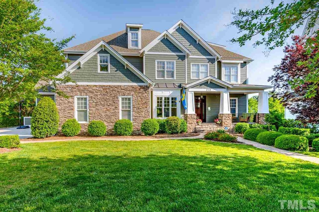 210 Walford Way, Cary, NC 27519