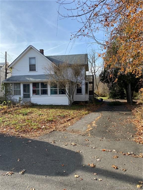 103 Dewey Ave, East Haven, CT 06512