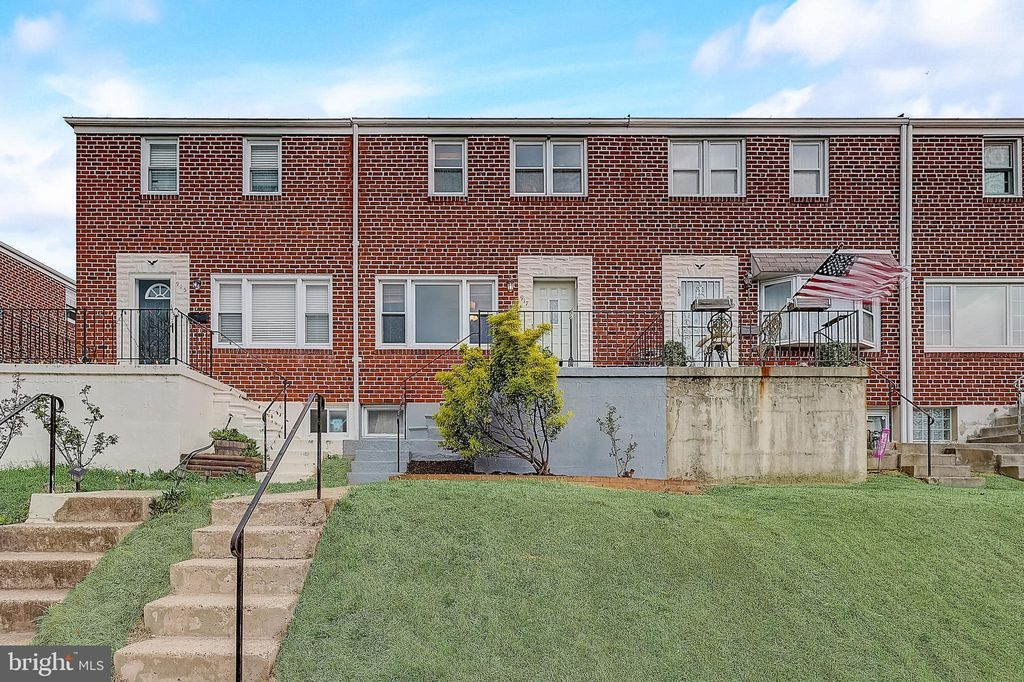 917 Wilton Dr, Baltimore, MD 21227