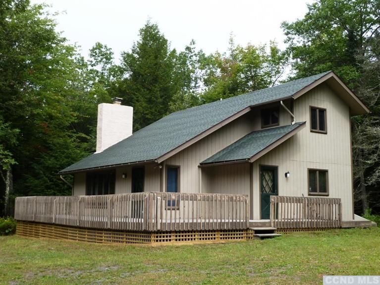 15 Trails End Dr, East Jewett, NY 12424