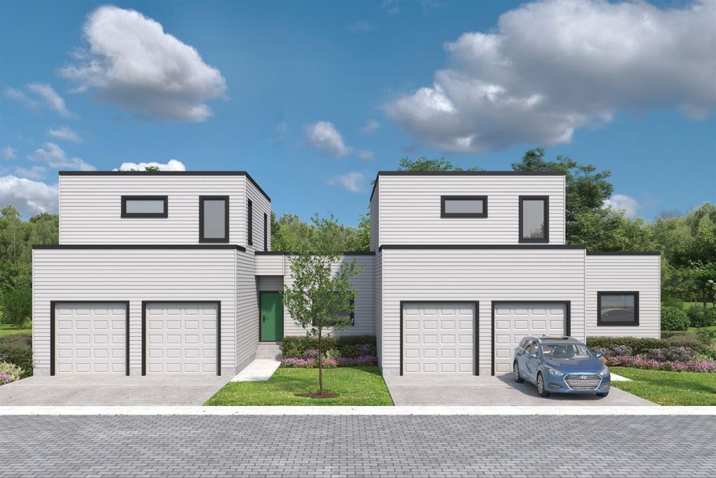 11 Dewitt Ct, Cincinnati, OH 45218