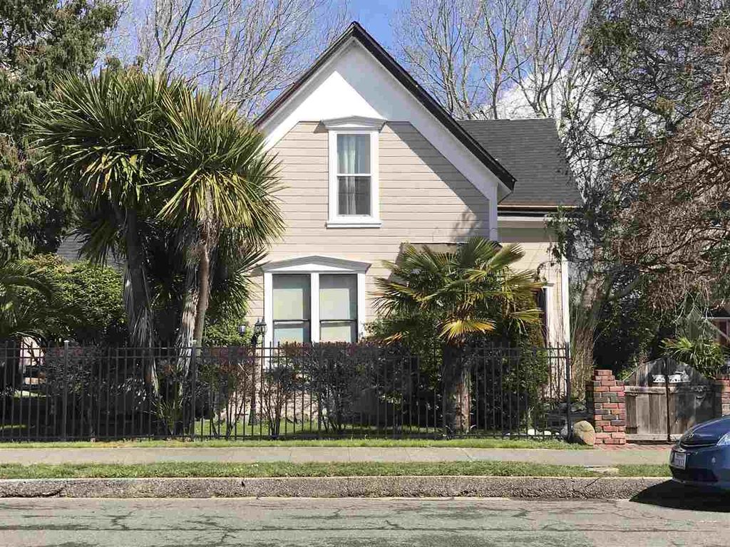 671 J St, Crescent City, CA 95531 Trulia