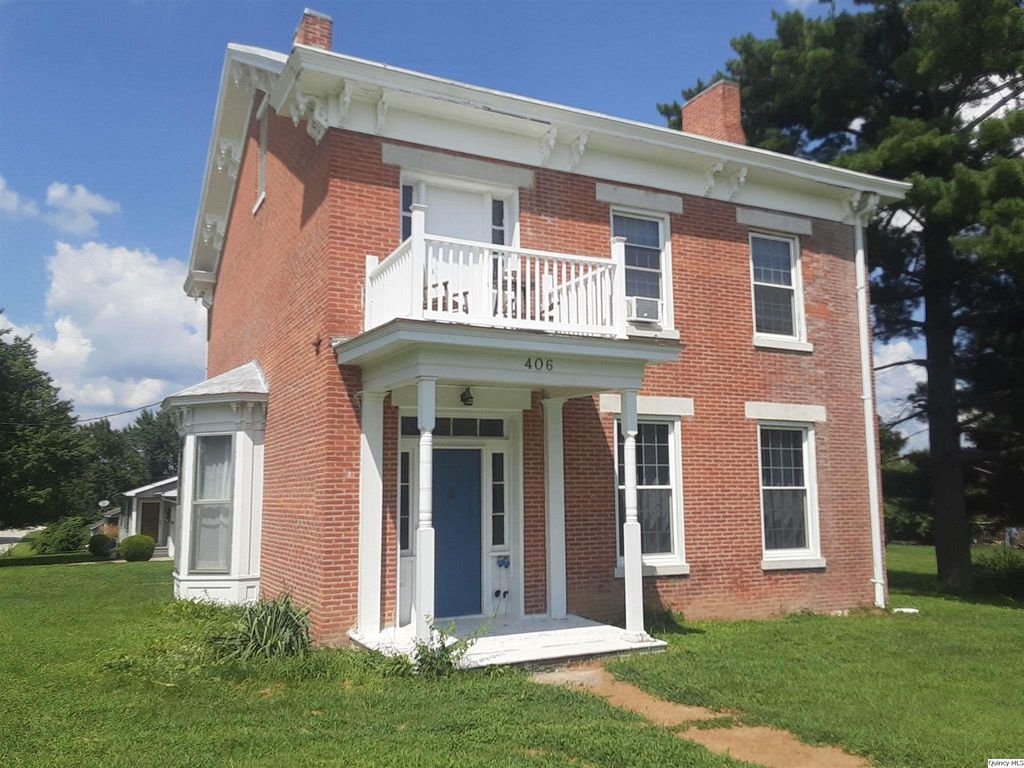 406 W Monroe St, La Grange, MO 63448