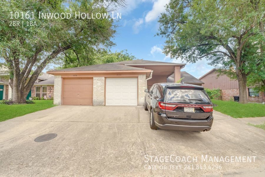 10161 Inwood Hollow Ln, Houston, TX 77088