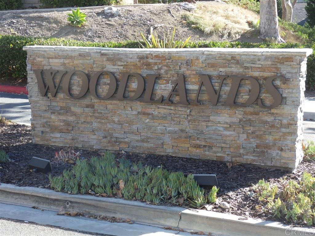 2506 Woodlands Way, Oceanside, CA 92054
