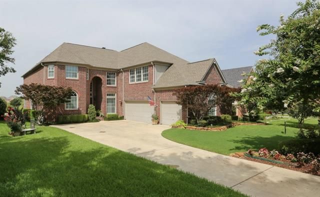 1710 Shumard Oak Ln, Irving, TX - 4 Bed, 3.1 Bath Single-Family Home