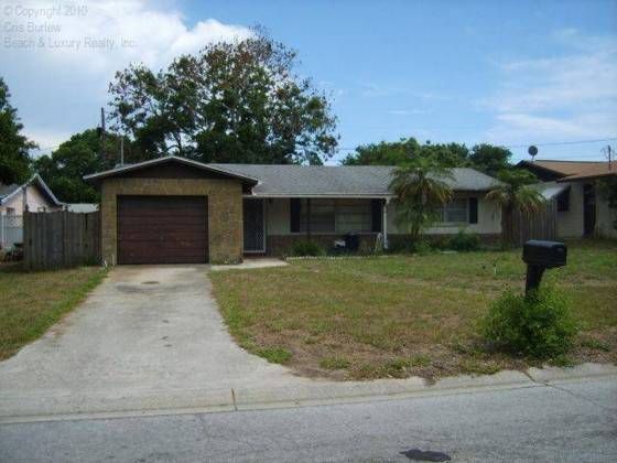 11348 124th Ter, Seminole, FL 33778
