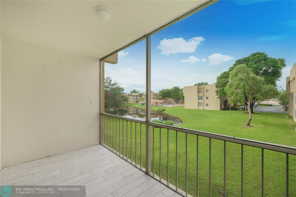 6020 NW 64th Ave #206, Fort Lauderdale, FL 33319