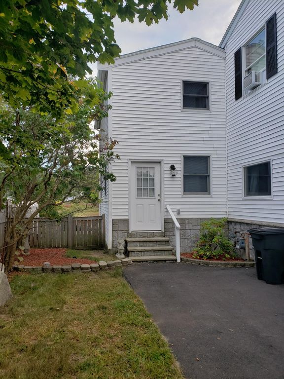 6 Rio Dr #R, Gloucester, MA 01930