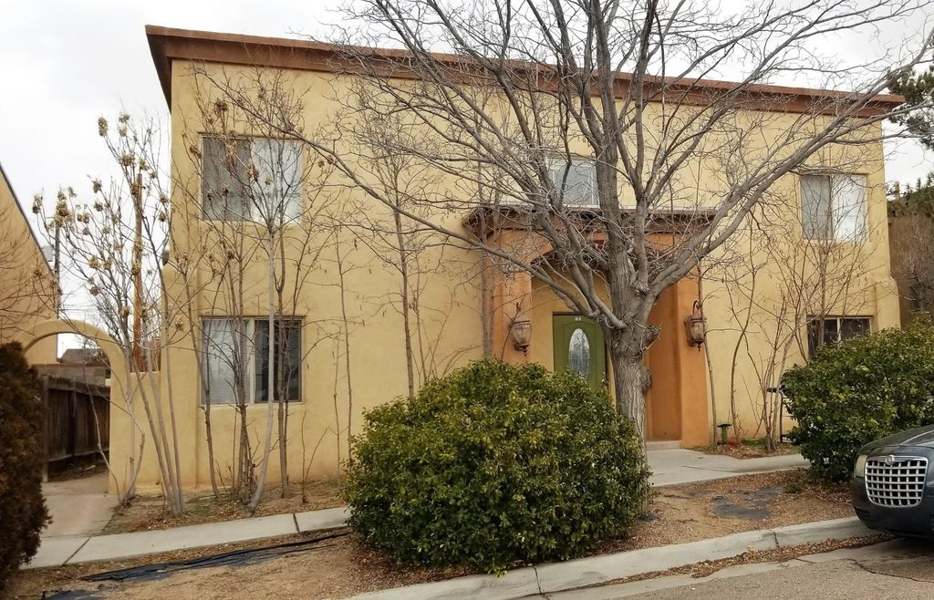 1211 Copper Ave NE, Albuquerque, NM 87106