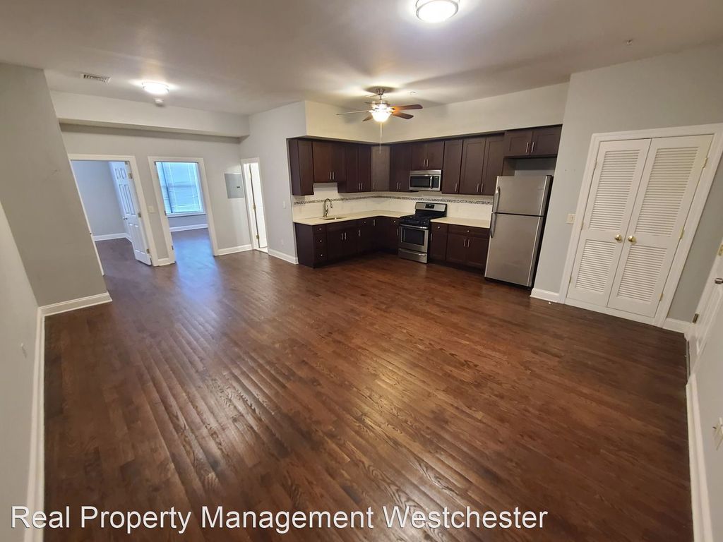 37 Spring St #2A, Ossining, NY 10562