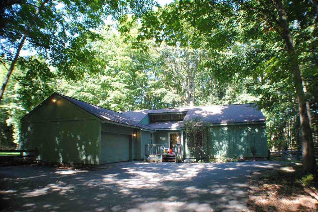 2080 Rivage Dr, Harbor Springs, MI 49740 Trulia