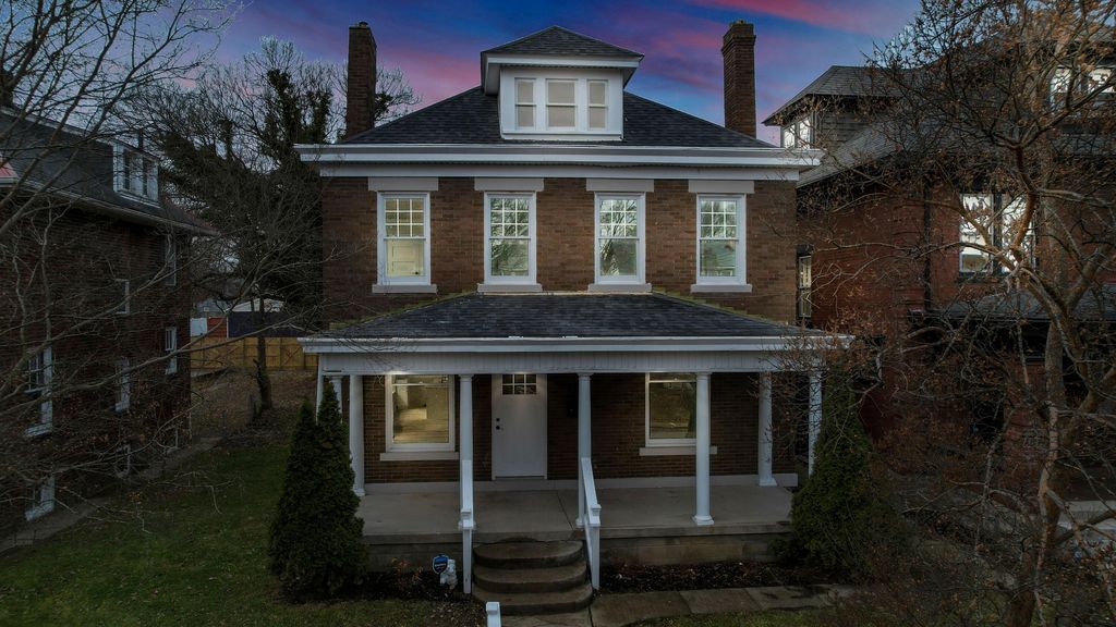 781 Kimball Pl, Columbus, OH 43205
