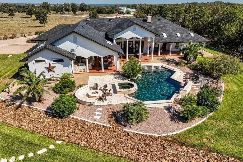 547 Powder Rdg, Luling, TX 78648 MLS# 41514459 Trulia