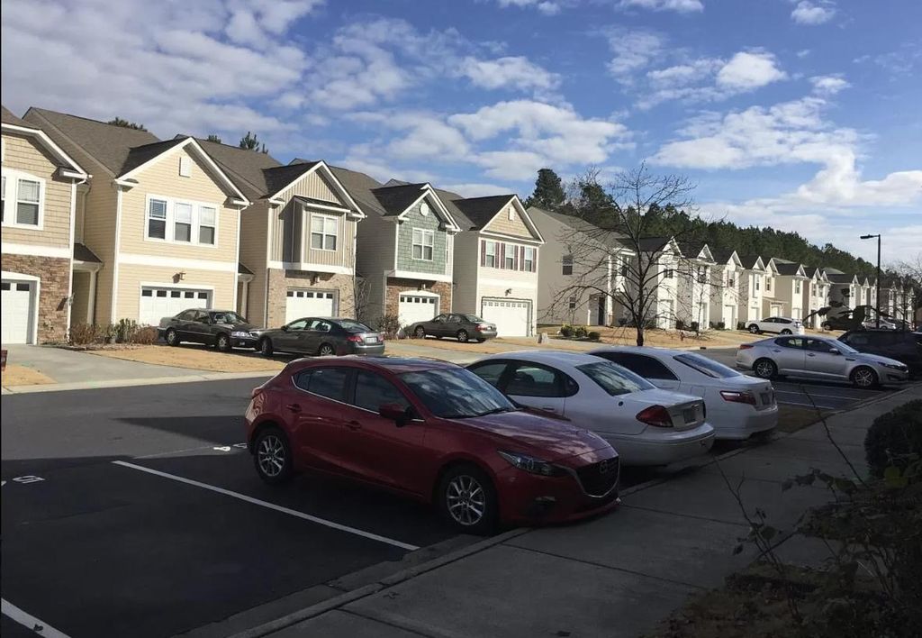 705 Keystone Park Dr #52, Morrisville, NC 27560
