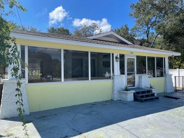 1007 Druid Rd E, Clearwater, FL 33756