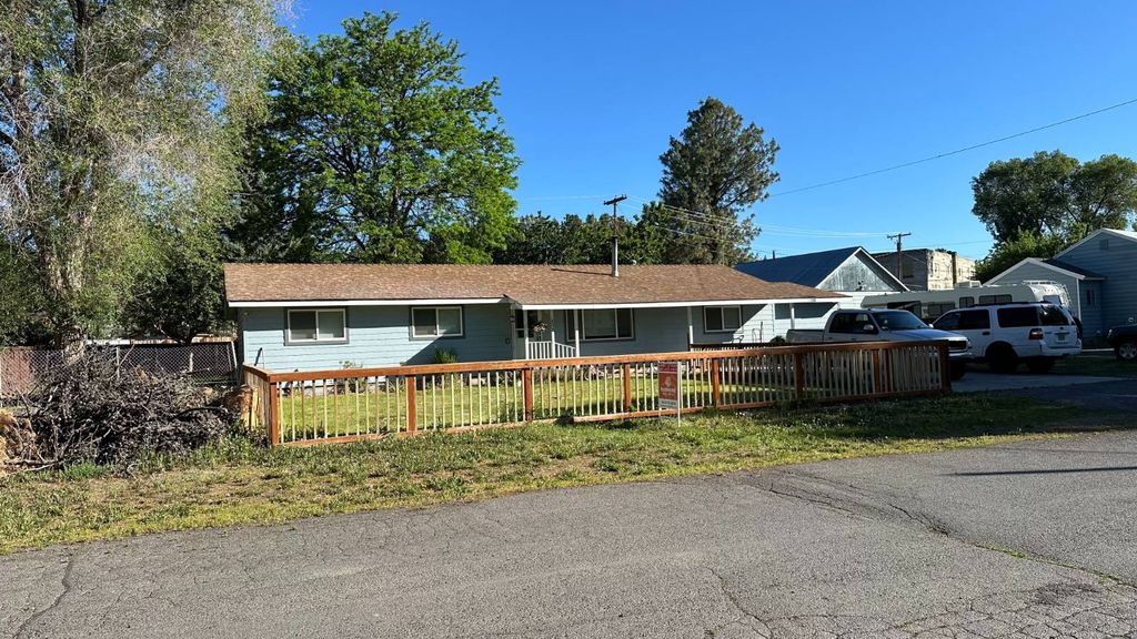 132 S Ogden Ave, Hines, OR 97738 MLS 11290908 Trulia
