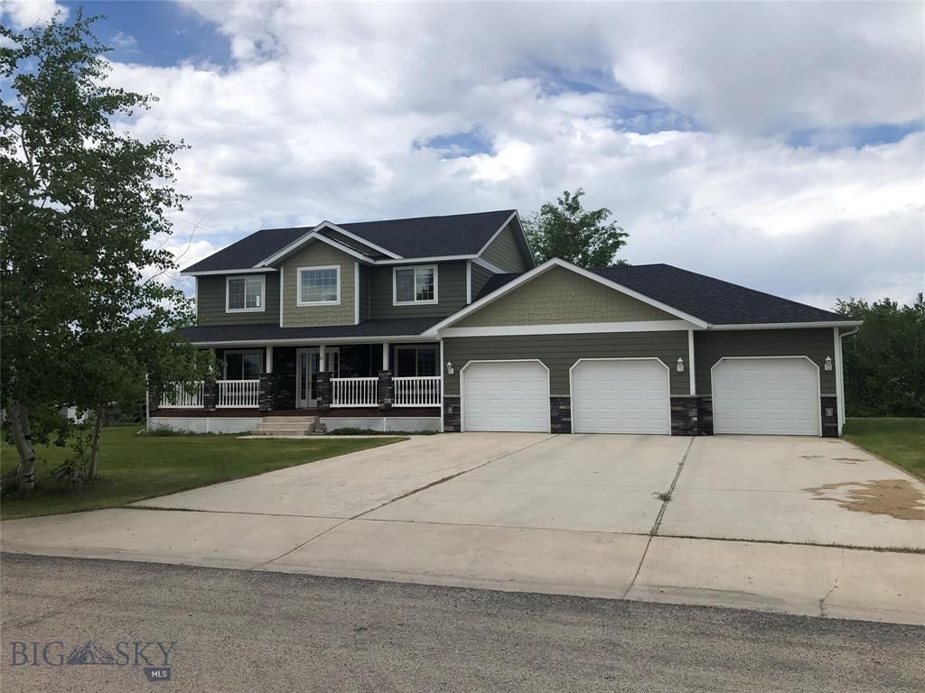 11 Holly Ln, Butte, MT 59701