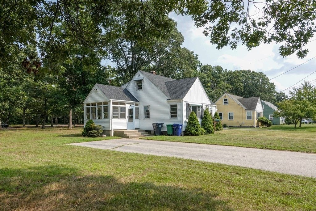 22 Helen Ave, Warwick, RI 02886 Trulia