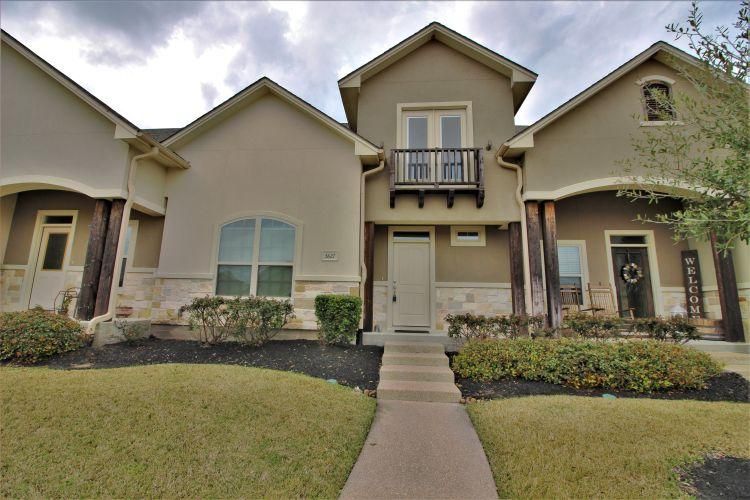 3827 Silverthorne Ln, College Station, TX 77845