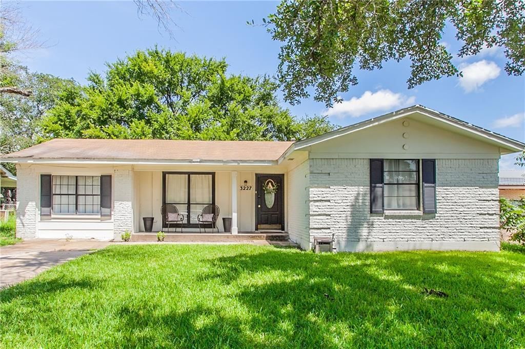 3227 Cloverleaf Dr, Waco, TX 76706