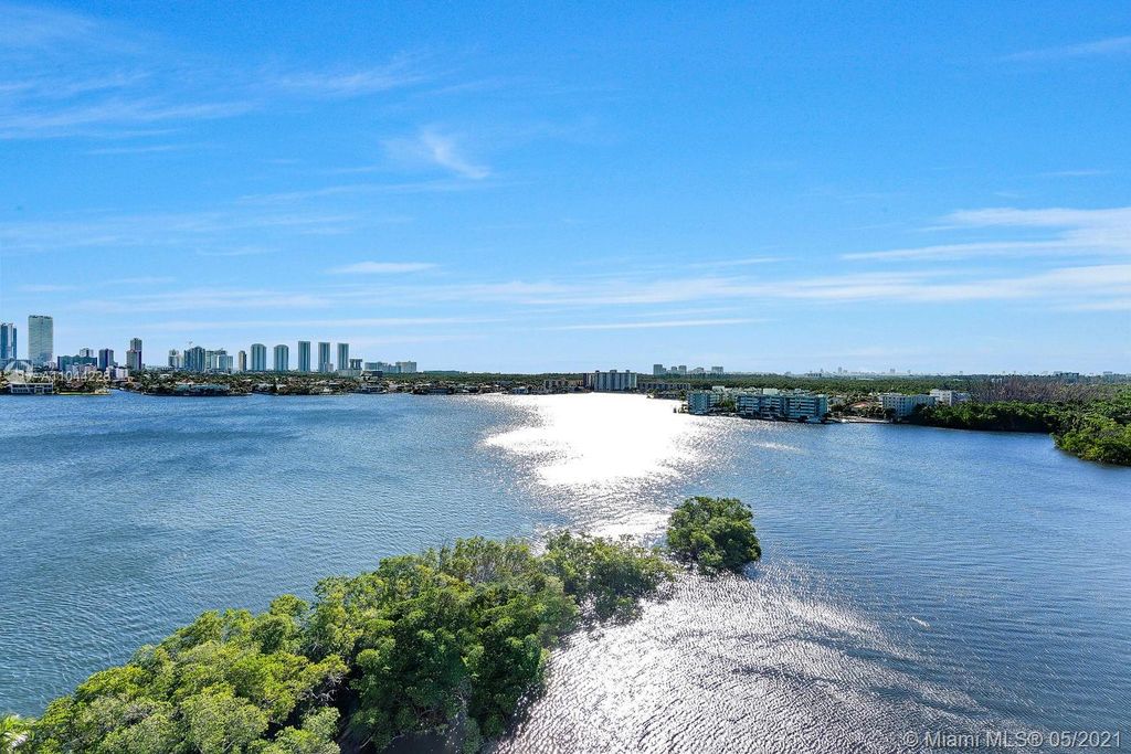 17111 Biscayne Blvd #1108, Aventura, FL 33160