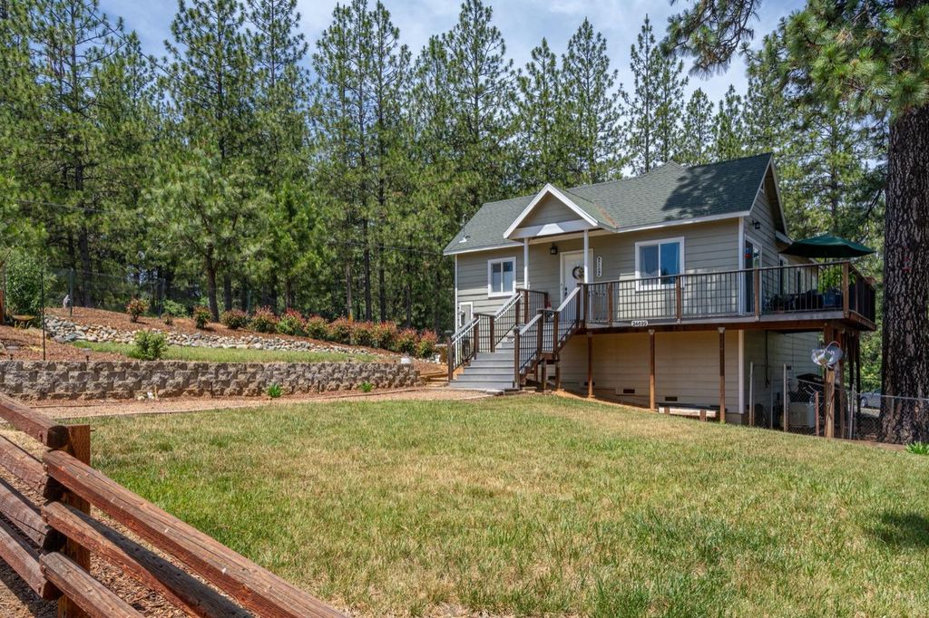 24699 View Cape Horn Ave, Colfax, CA 95713