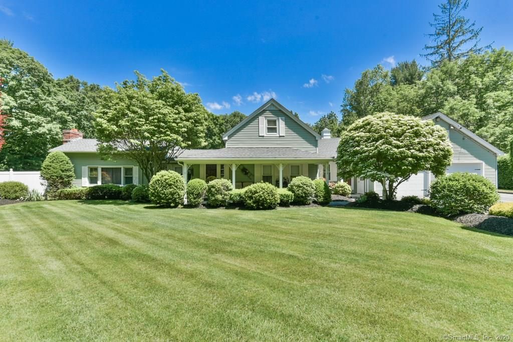 272 Wilsonville Rd, North Grosvenordale, CT 3 Bed, 2 Bath Single