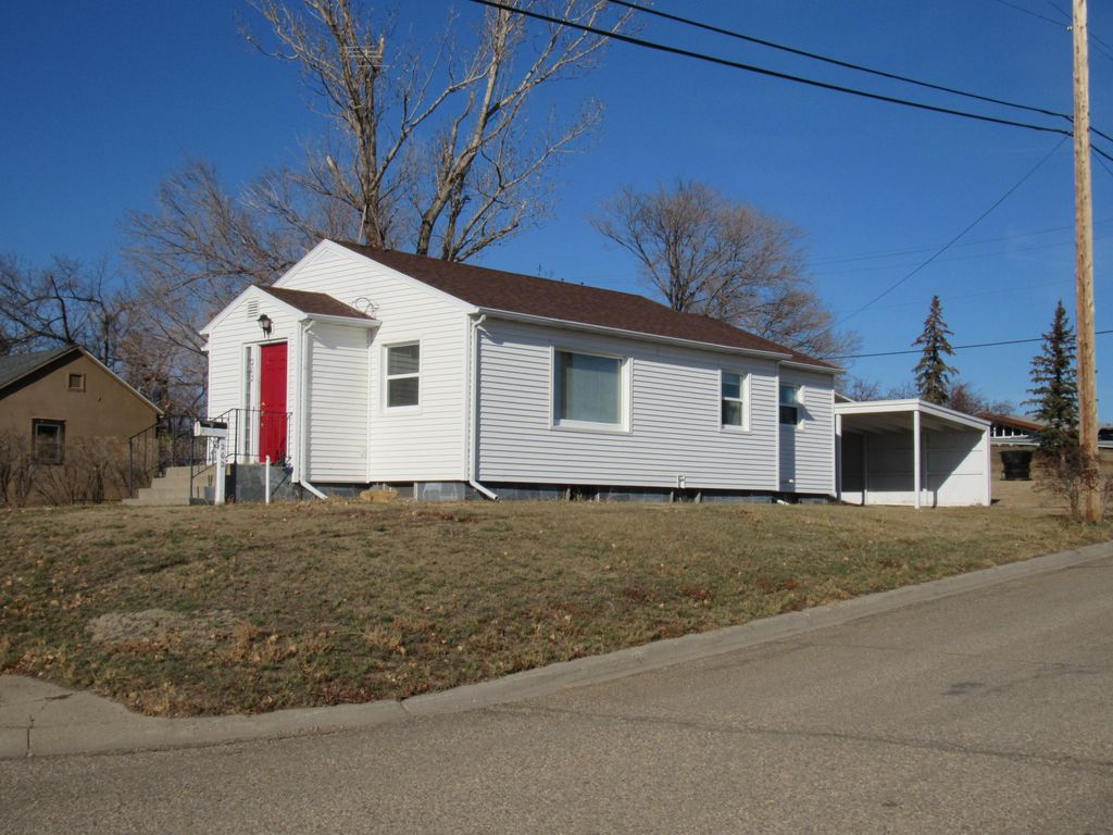 202 Highland Ave, Plentywood, MT 59254 Trulia