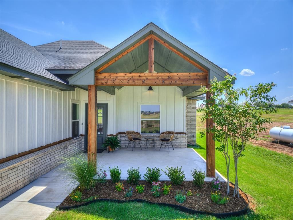 29712 Jade St, Cashion, OK 73016