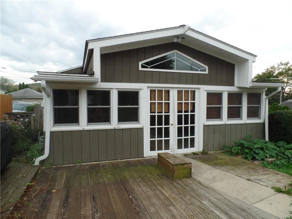 918 E Juniata St, Allentown, PA 18103