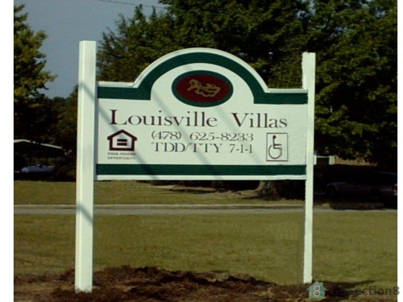 5111 Middleground Rd, Louisville, GA 30434