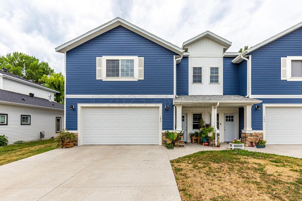 186 3rd St S, Casselton, ND 58012 Trulia