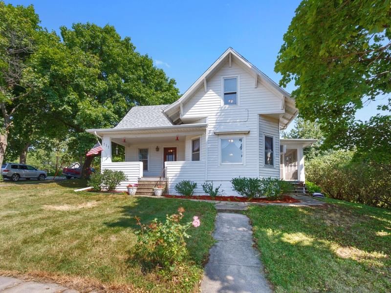 111 4th St E, Riverside, IA 52327 Trulia