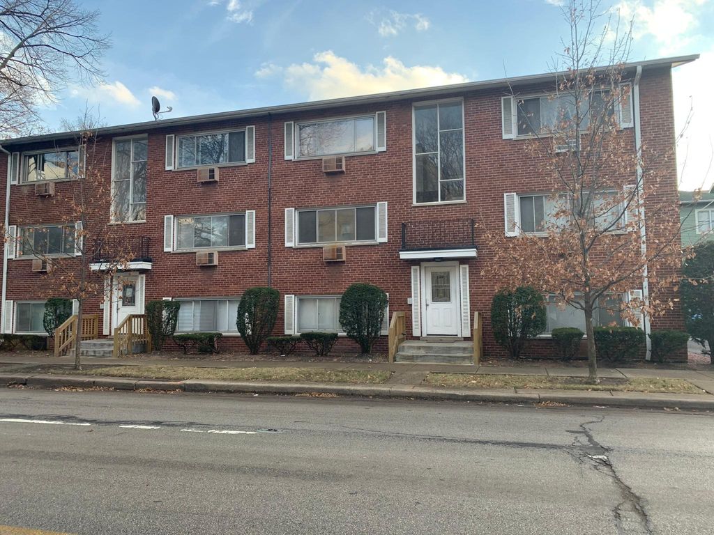 1107 Washington Blvd #1E, Oak Park, IL 60302