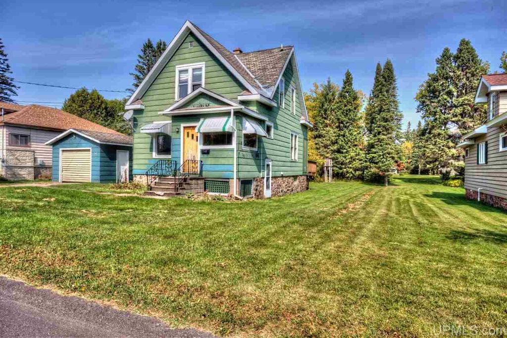 242 W Birch St, Ironwood, MI 49938 Trulia