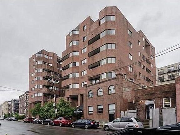 718-147 Kelton St #718, Allston, MA 02134