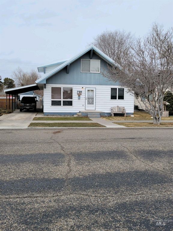 725 Idaho St, Gooding, ID 83330 Trulia