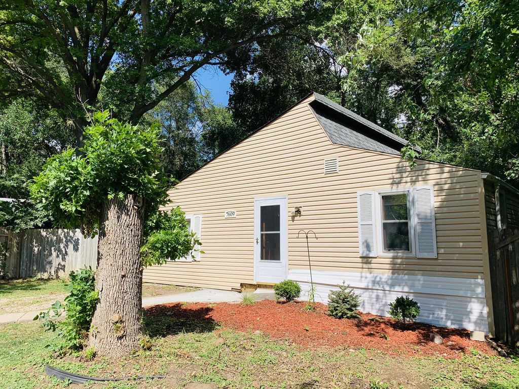 7609 N 60th St, Omaha, NE 68152 Trulia