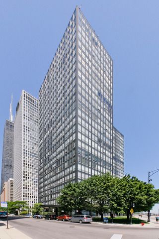 860 N Lake Shore Dr #20J, Chicago, IL 60611