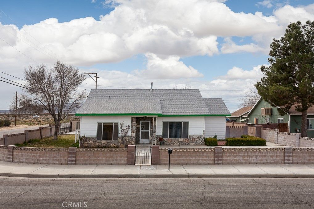 24372 Chaparral Ave, Boron, CA 93516 See Est. Value, Schools & More