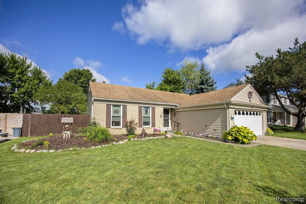 54475 Bradshaw Dr, New Baltimore, MI 48047 Trulia