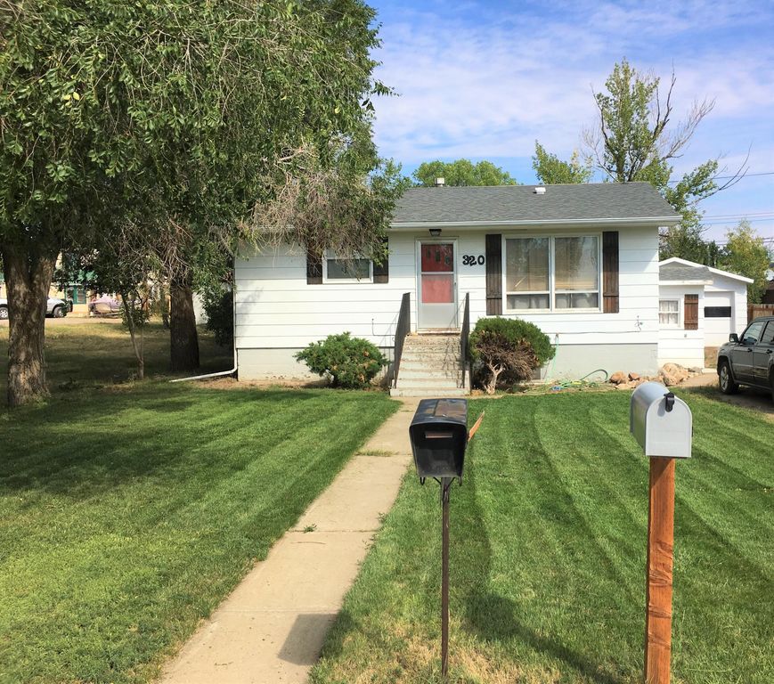 320 Hill St, Wolf Point, MT 59201 Trulia