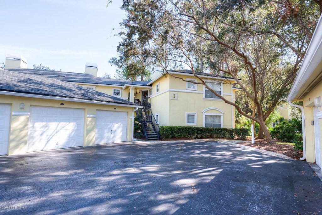 1800 The Greens Way #109, Jacksonville Beach, FL 32250