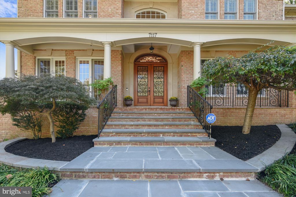 7117 Matthew Mills Rd, Mclean, VA 22101
