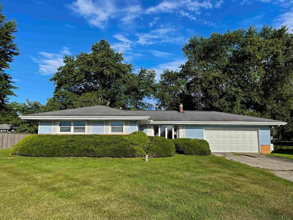 5282 N Raisin Center Hwy, Tecumseh, MI 49286 Trulia